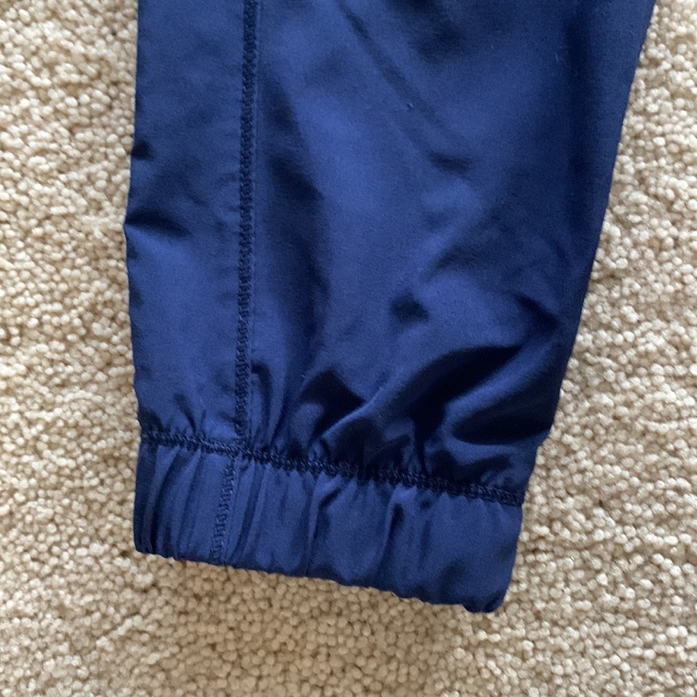 Navy blue Allura by Cherokee Uniforms scrub set - top size M, bottoms size S - Picture 10 of 14